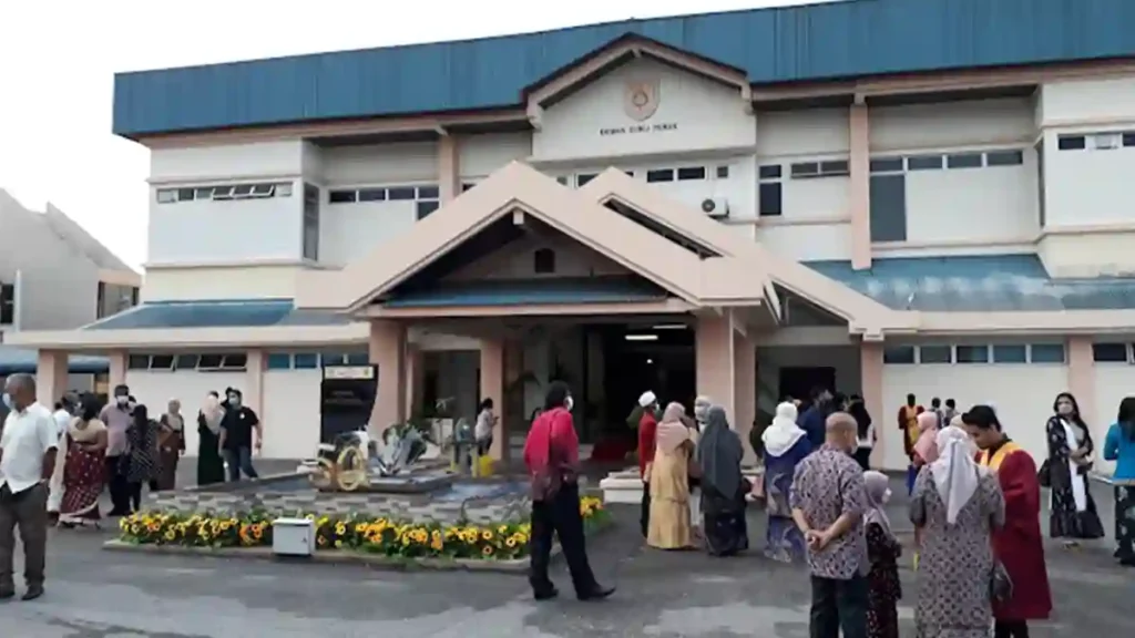 Yuran Politeknik Ungku Omar Terkini