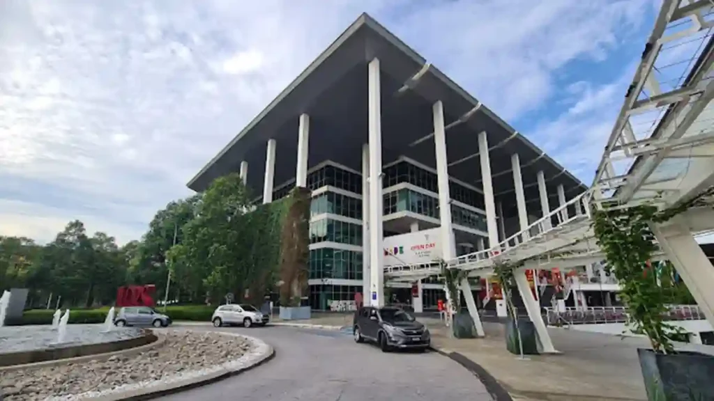 Taylors University